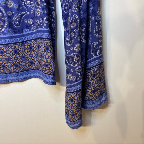 Francesca’s Birdcage from Anthropologie Blue Paisley Blouse, Size Small - Picture 5 of 9